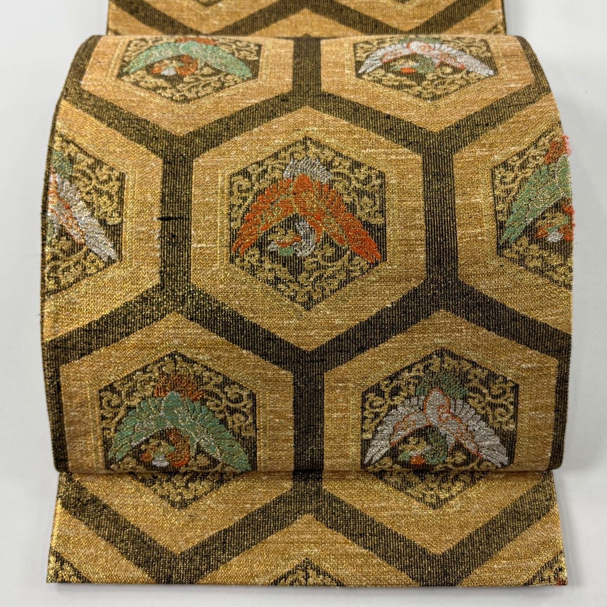 美品】 袋帯 逸品 桝屋高尾 落款 ねん金綴錦 亀甲鳳凰文 亀甲 花鳥 金