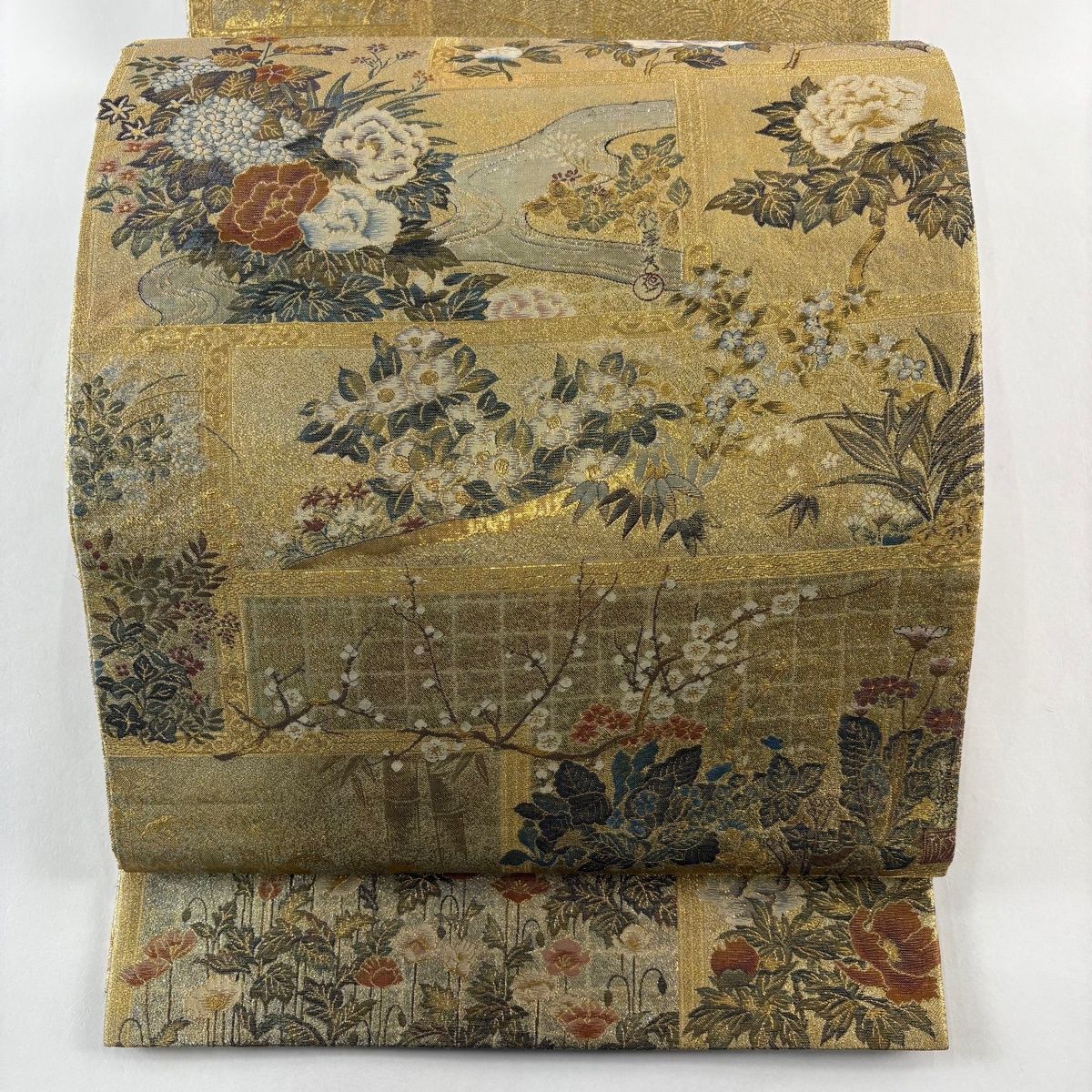 丸帯 草花 金糸 箔 金色 お太鼓柄 正絹