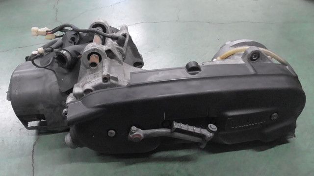 グランドアクシス100 SB06J-211xxx の エンジン:#1765248284 - メルカリ