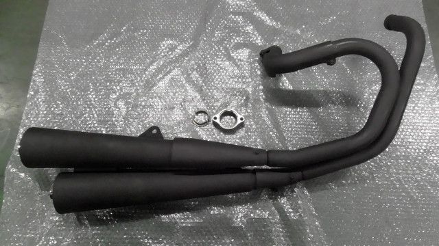 VRX 400ロードスター NC 33 の マフラー 傷 凹み