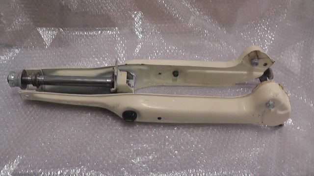 リトルカブ セル付 C 50 の フロント フォーク M 10