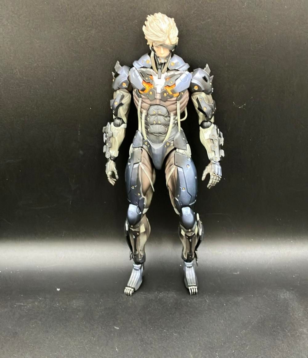 スクウェアエニックス 『METAL GEAR RISING REVENGEANCE (メタルギア