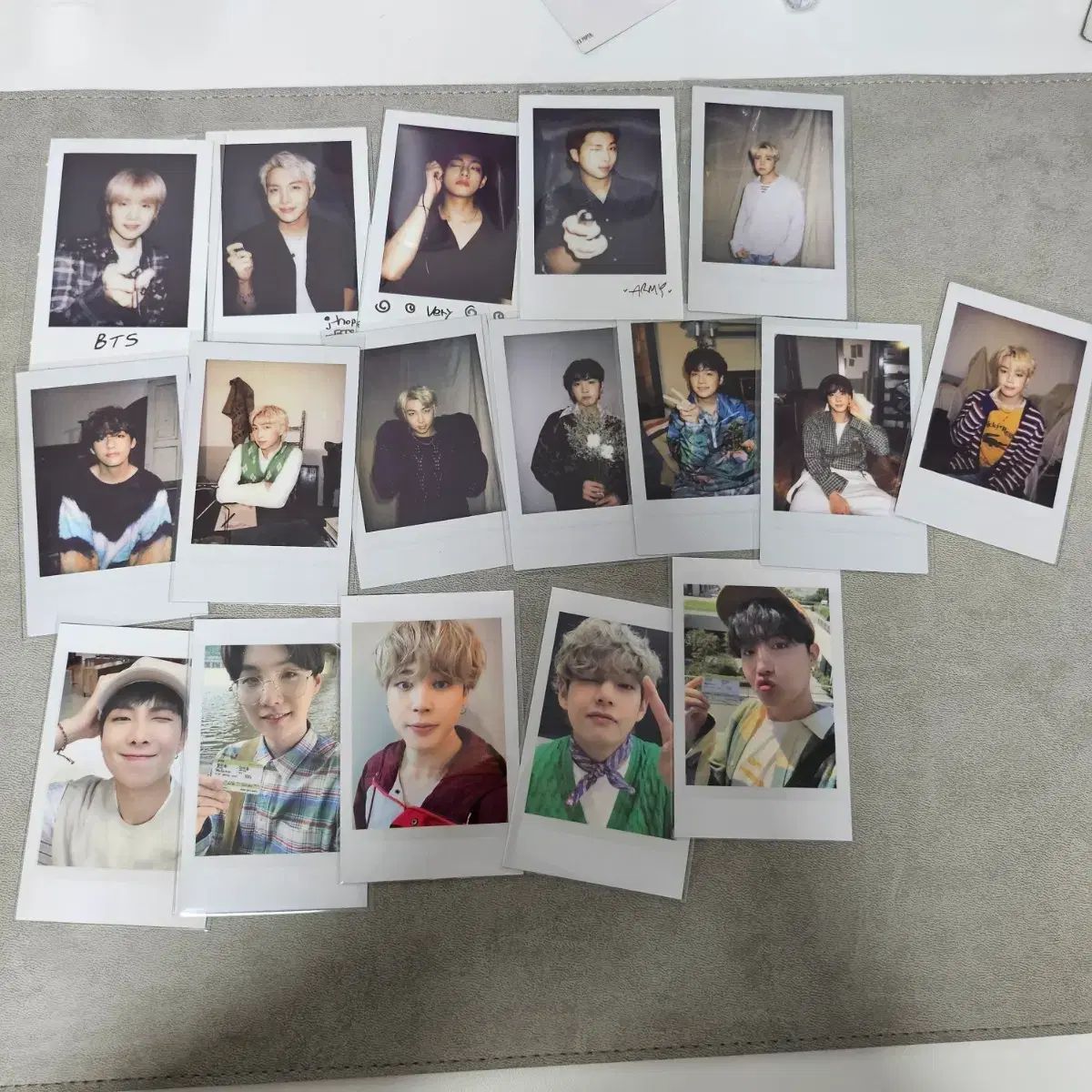 17枚 まとめ BTS（防弾少年団・バンタン） チェキ ポラロイド トレカ