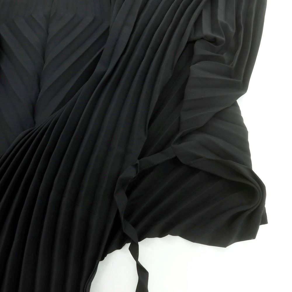 中古】イッセイミヤケ ISSEY MIYAKE プリーツ加工 変形 ベスト ベスト