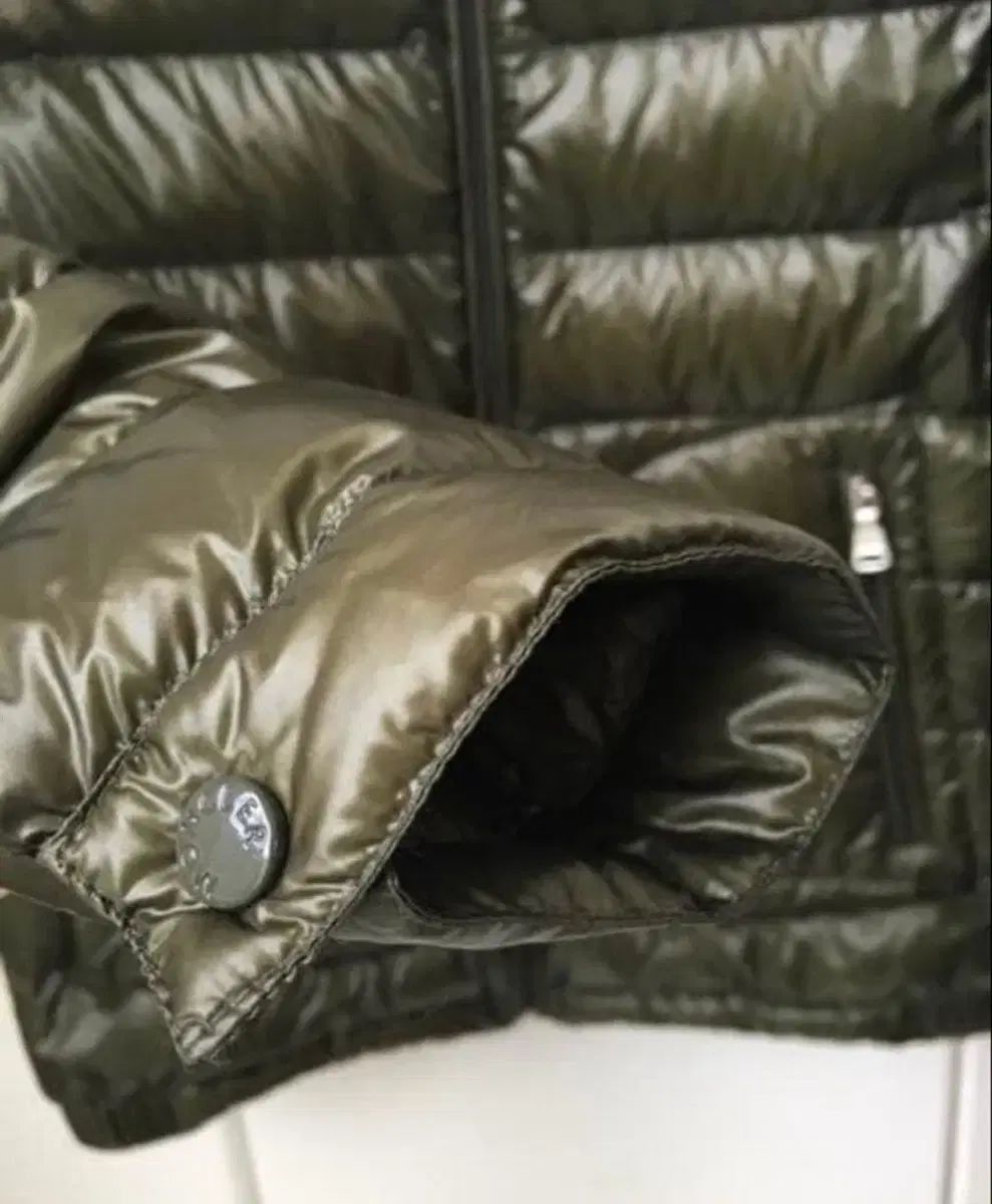 モンクレールキッズ ダウン 130 cm