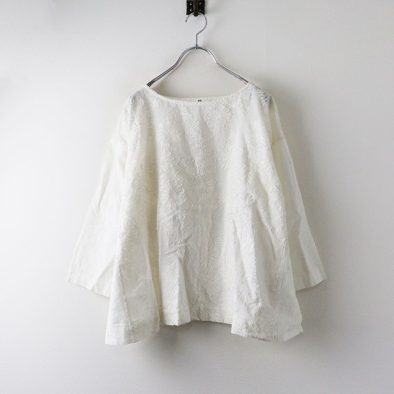 45 R rpm フォーティファイブアール 花レースコットンボートネックブラウス ホワイト プルオーバー シャツ フラワー
