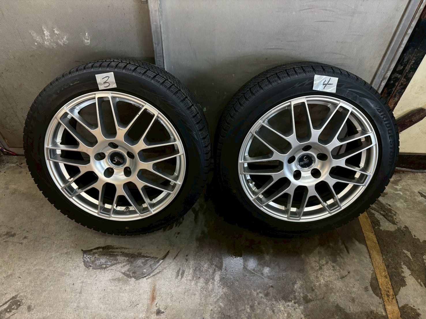 Iパッケージ 社外アルミホイール