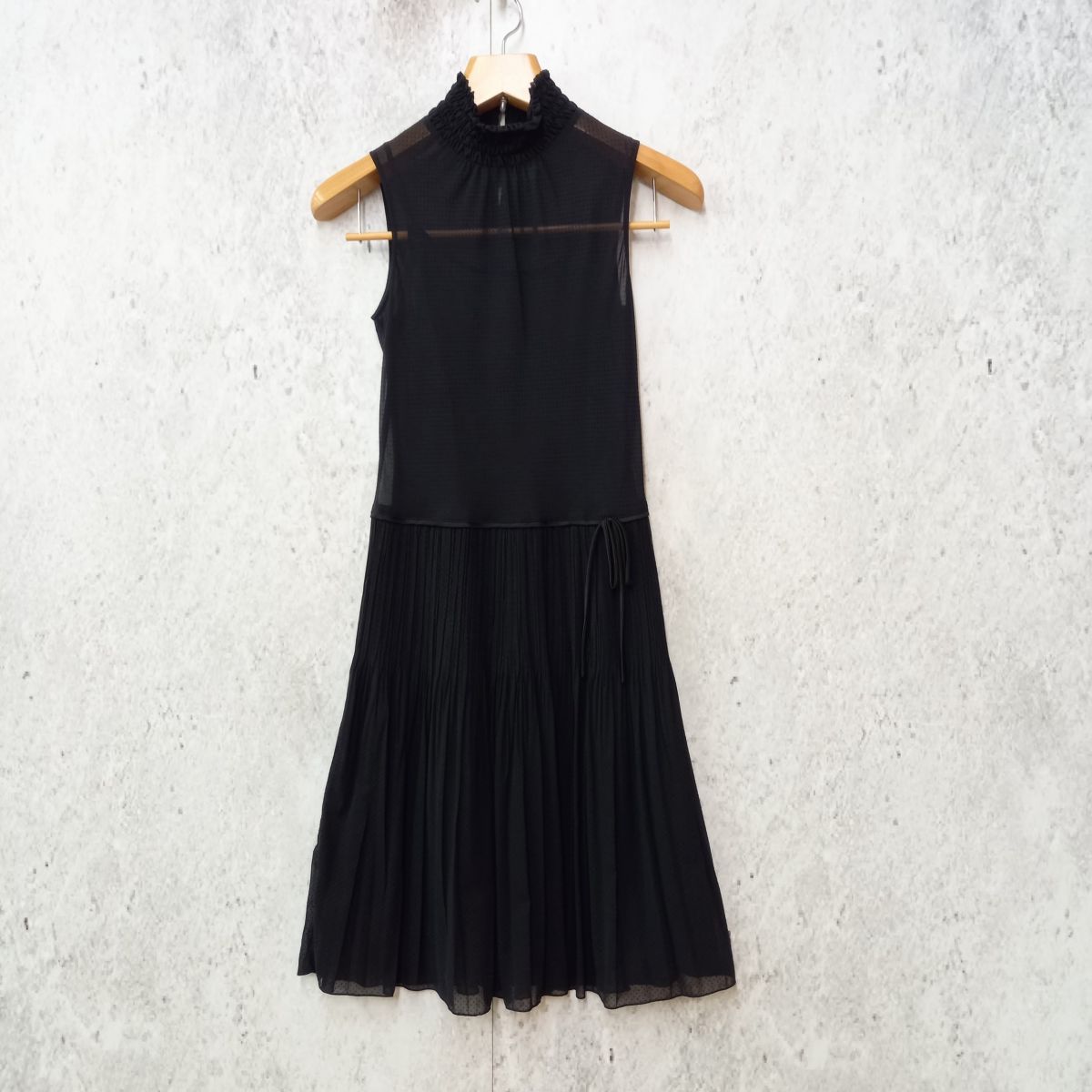 COMME CA ISM コムサイムズ ノースリーブ ワンピース ドット柄 シアー シフォン オケージョン パーティードレス フォーマル ブラック Mサイズ □〇