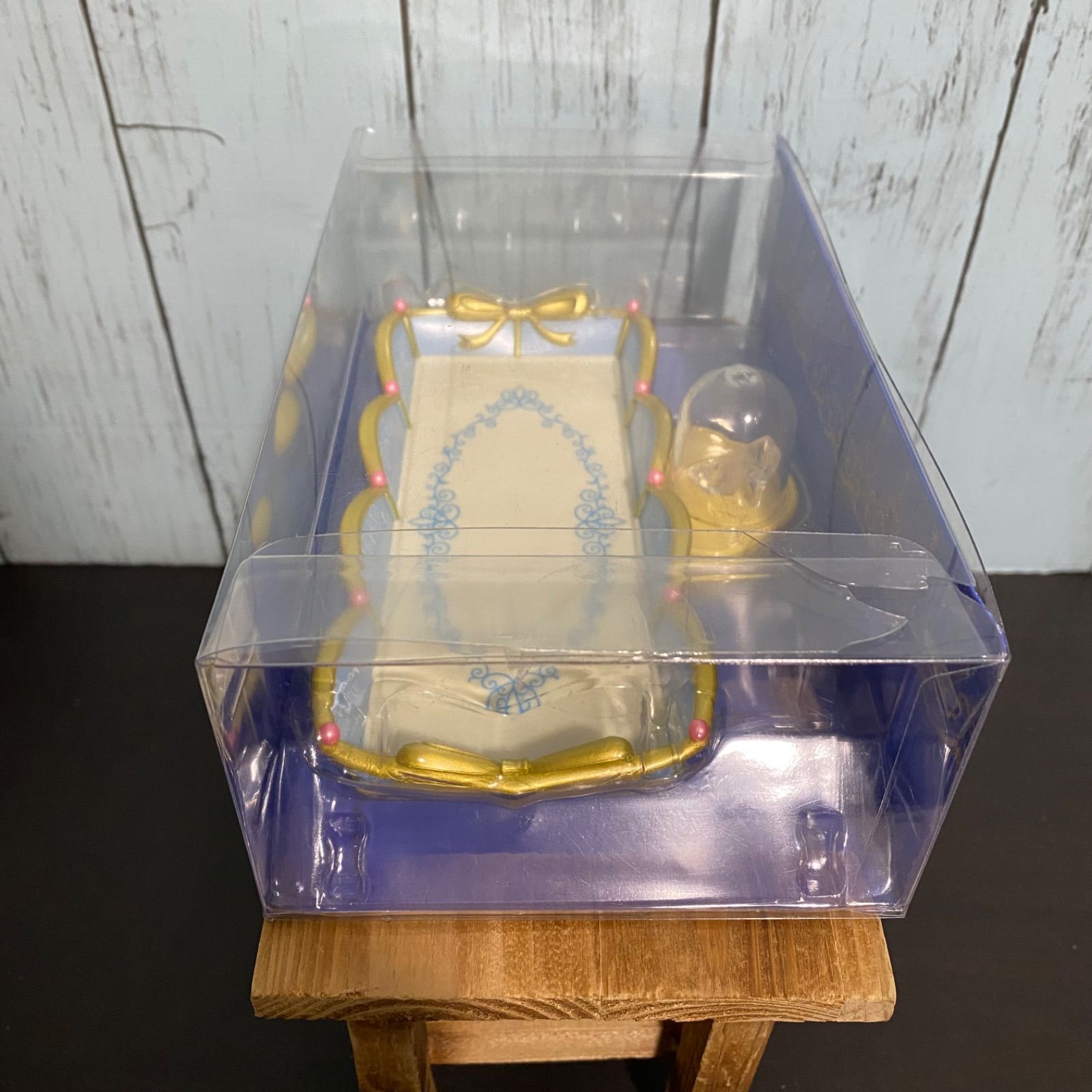 東京ディズニーリゾート シンデレラ ガラスの靴 光る小物トレー - メルカリ