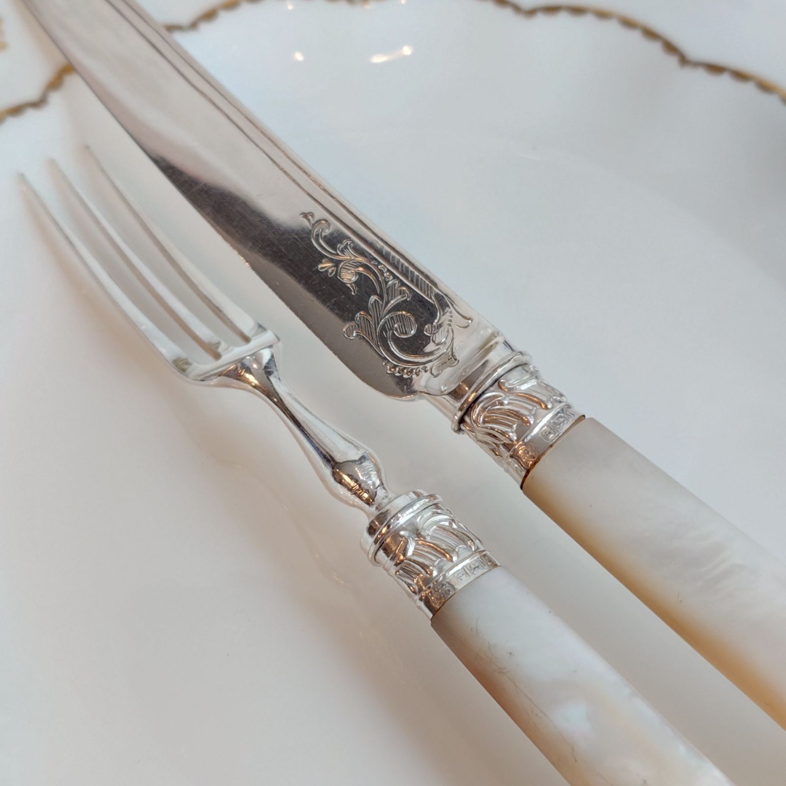 白蝶貝カトラリー セットF マザーオブパールハンドル 純銀製フェルール