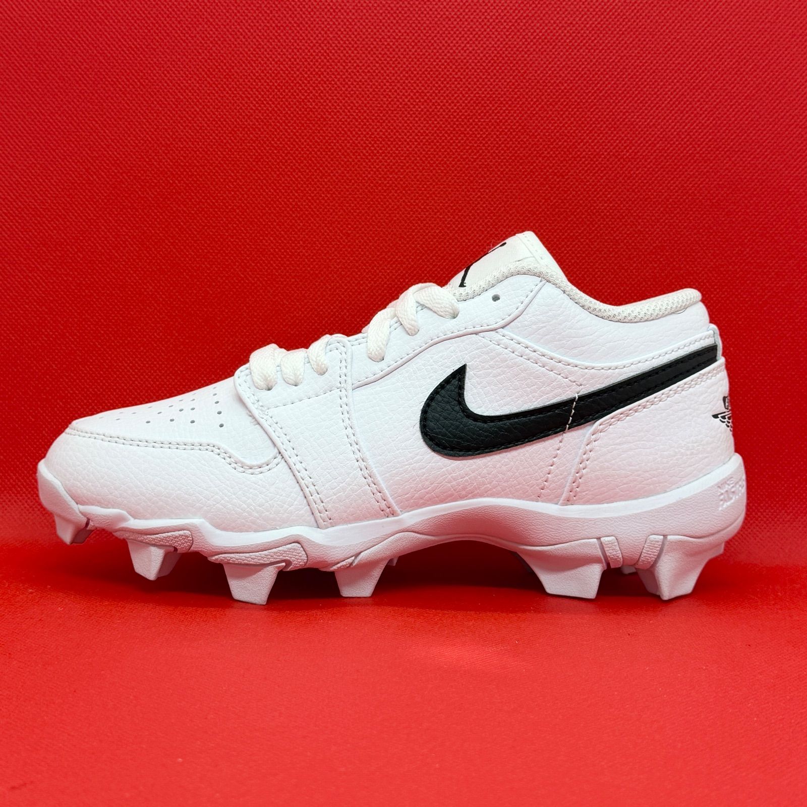 ナイキ ジョーダン 野球スパイク ポイントスパイク ジュニアサイズ ジョーダン1 LOW