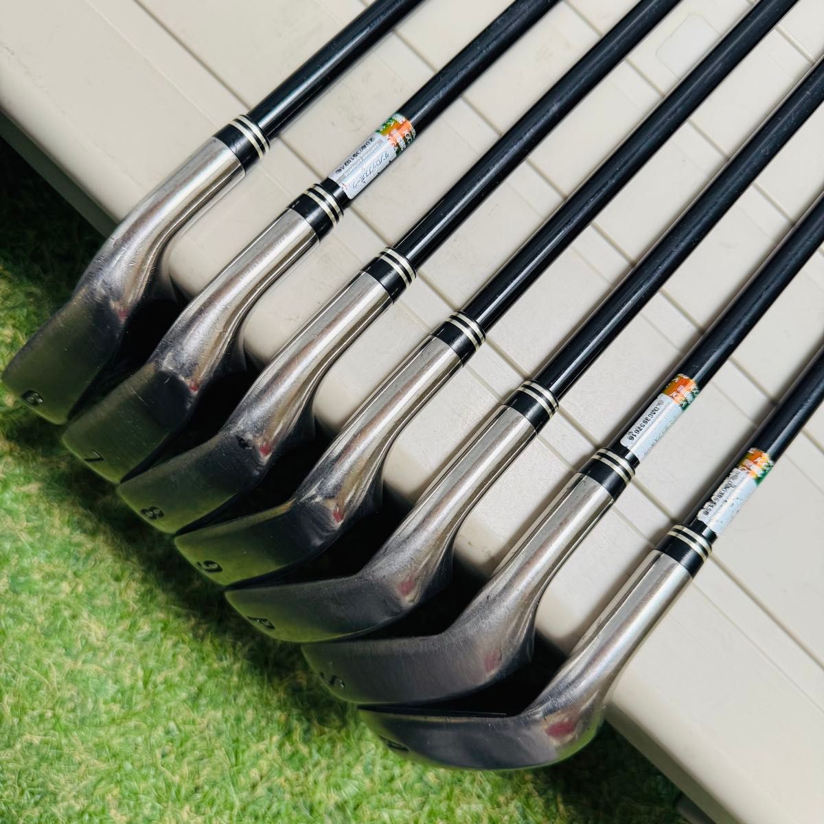 良品】初心者推奨 9代目ゼクシオ XXIO9 メンズアイアンセット 7本 R