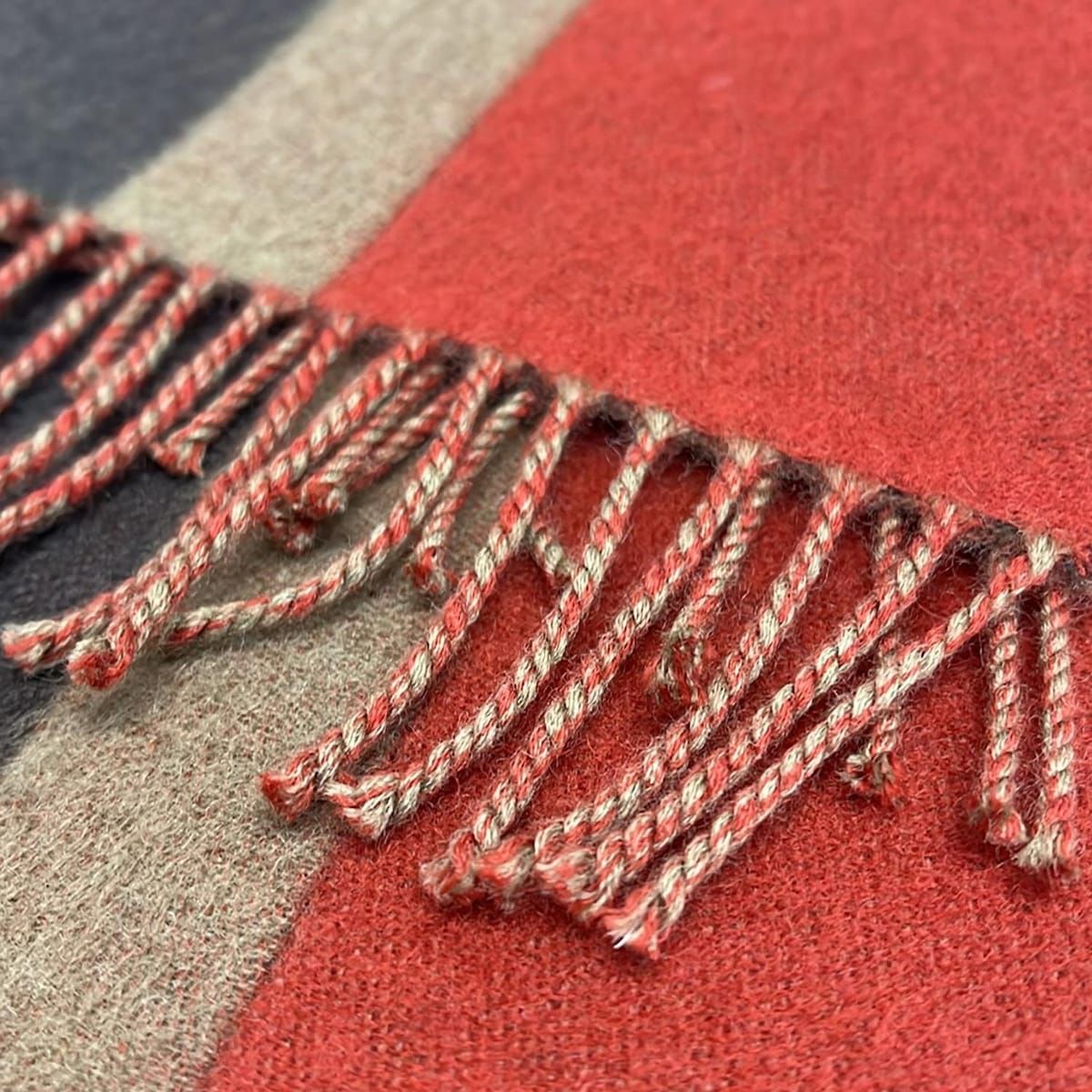 LOUIS VUITTON(ルイヴィトン) マフラー エシャルプ V イストリック