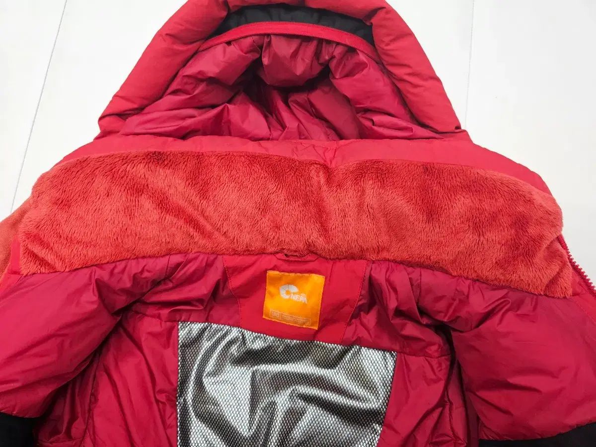 NEPA ネパ キッズ グリーンランド ヘビー グース ダウン 130 - 必須アイテム