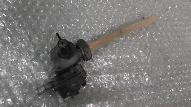 VRX 400ロードスター NC 33 1050 xxx の 燃料コック