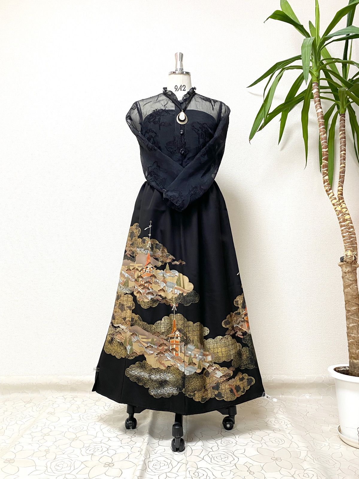 大人可愛いセレブ着物スカートフリーサイズ1点物黒留袖着物リメイク