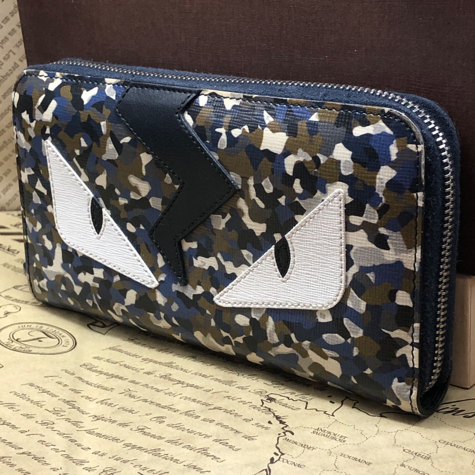 フェンディ 長財布 モンスター 迷彩 ラウンド カード FX488 - メルカリ