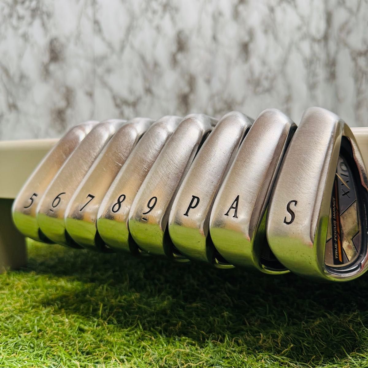 良品】豪華8本 10代目ゼクシオ XXIO10 メンズアイアンセット SR - メルカリ