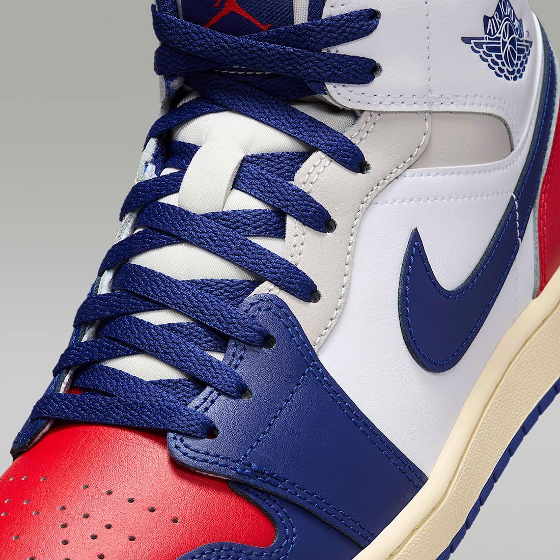 ナイキ] エア ジョーダン 1 ミッド AIR JORDAN 1 購入 MID ホワイト