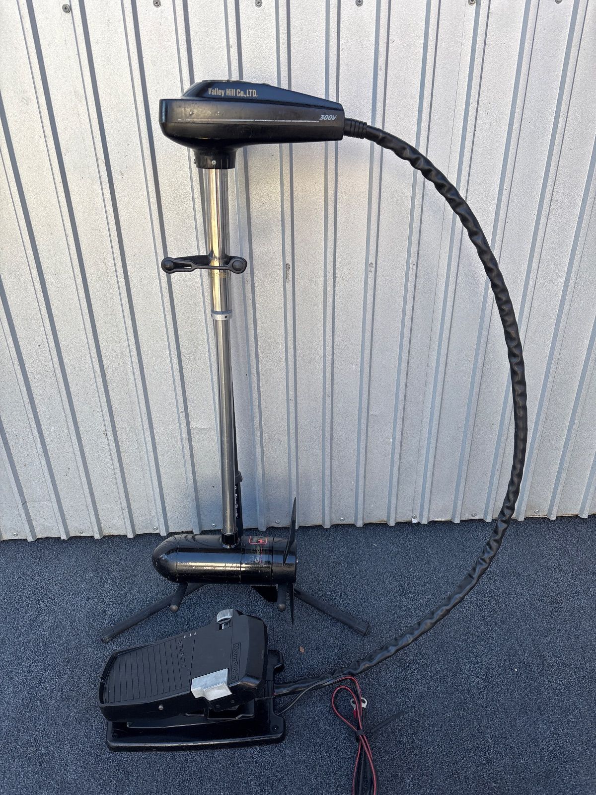 モーターガイド ステルス300 V 30 lb 無段階 エレキ