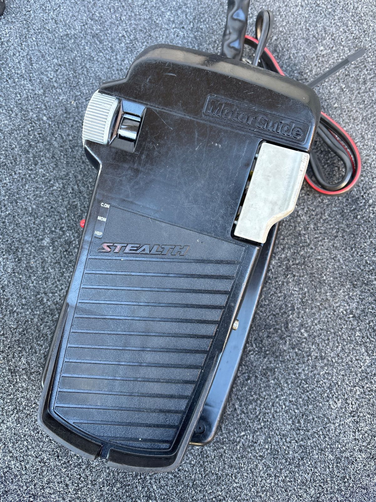 モーターガイド ステルス300 V 30 lb 無段階 エレキ