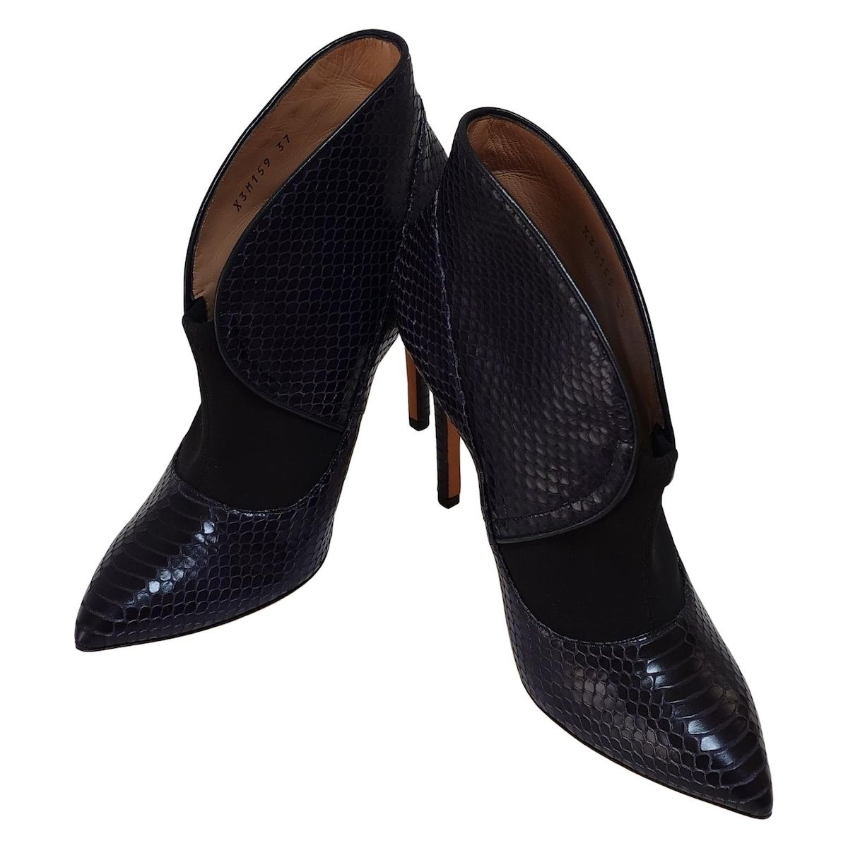 エンポリオアルマーニ ブーティ 37 レディース - ダークネイビー×黒 レザー