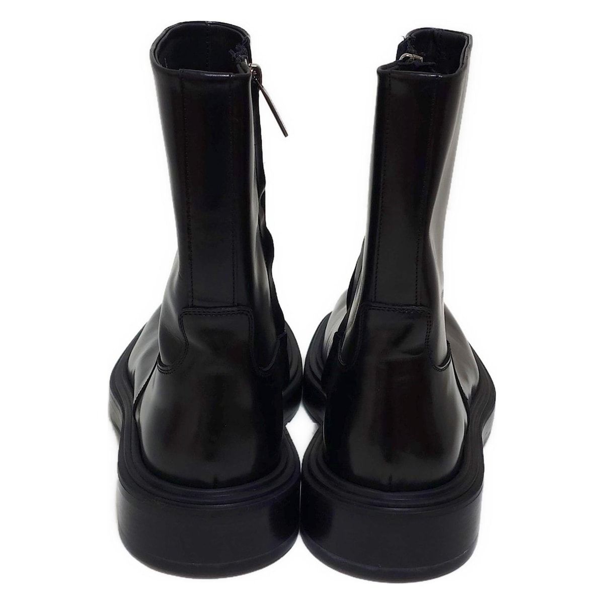  SalvatoreFerragamo サルバトーレフェラガモ ブーツ 7 1 2 C レディース - 黒 レザー その他 ブーツ