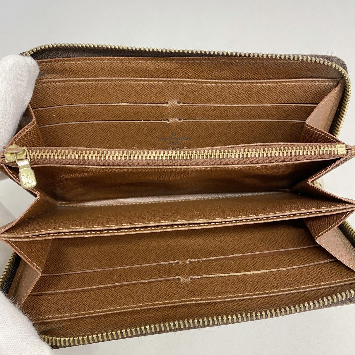 5pb1944】ルイヴィトン 長財布 モノグラム ジッピーウォレット M60017