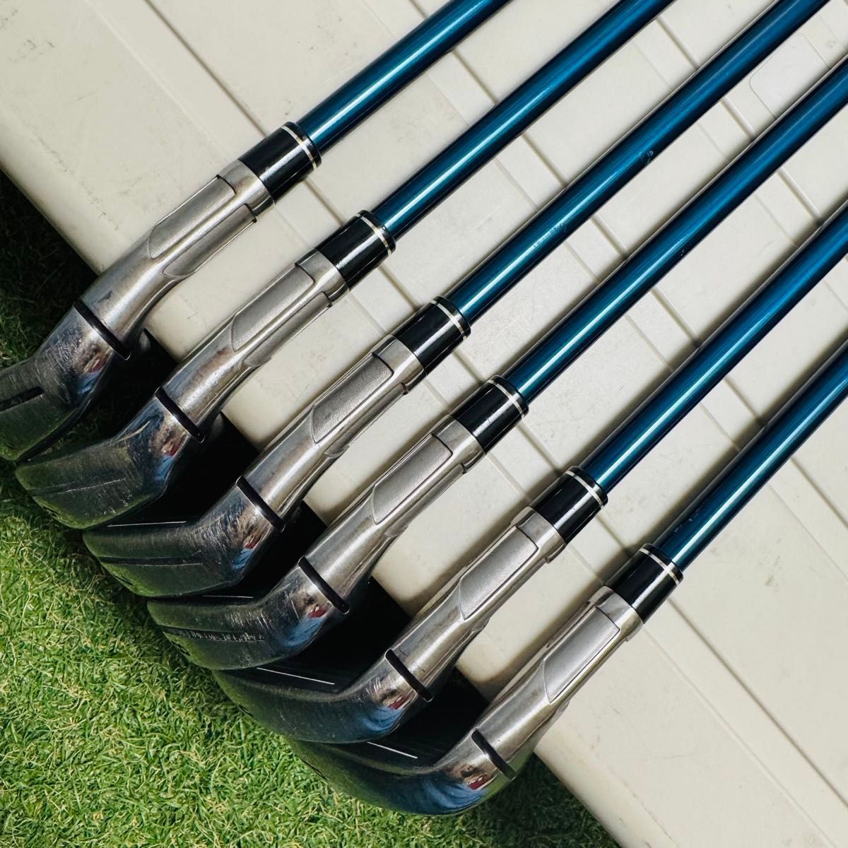 良品】初心者推奨 テーラーメイド シム2マックス メンズアイアンセット