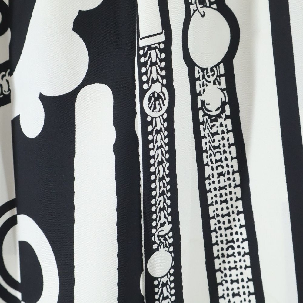 ホワイト ブラック