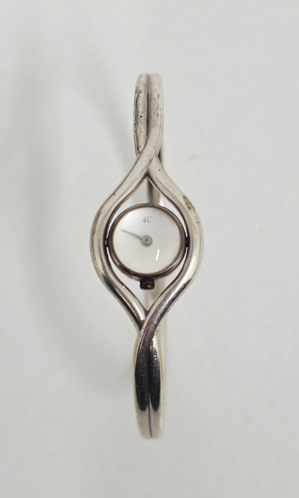 B-1111 4° C バングルウォッチ SILVER 925 重さ 33.9 g 刻印有 腕時計 レディース クォーツ