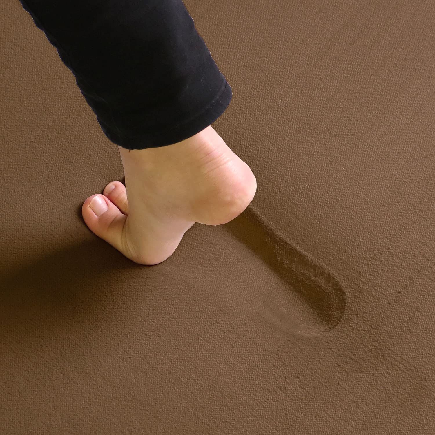 フリーリー ラグ 低反発ラグ 厚25 mm 200 300 cm 抗菌 防ダニ加工 厚手 ラグマット カーペット オールシーズン 滑り止め付 マイクロファイバー サイズ XL無地 ブラウン