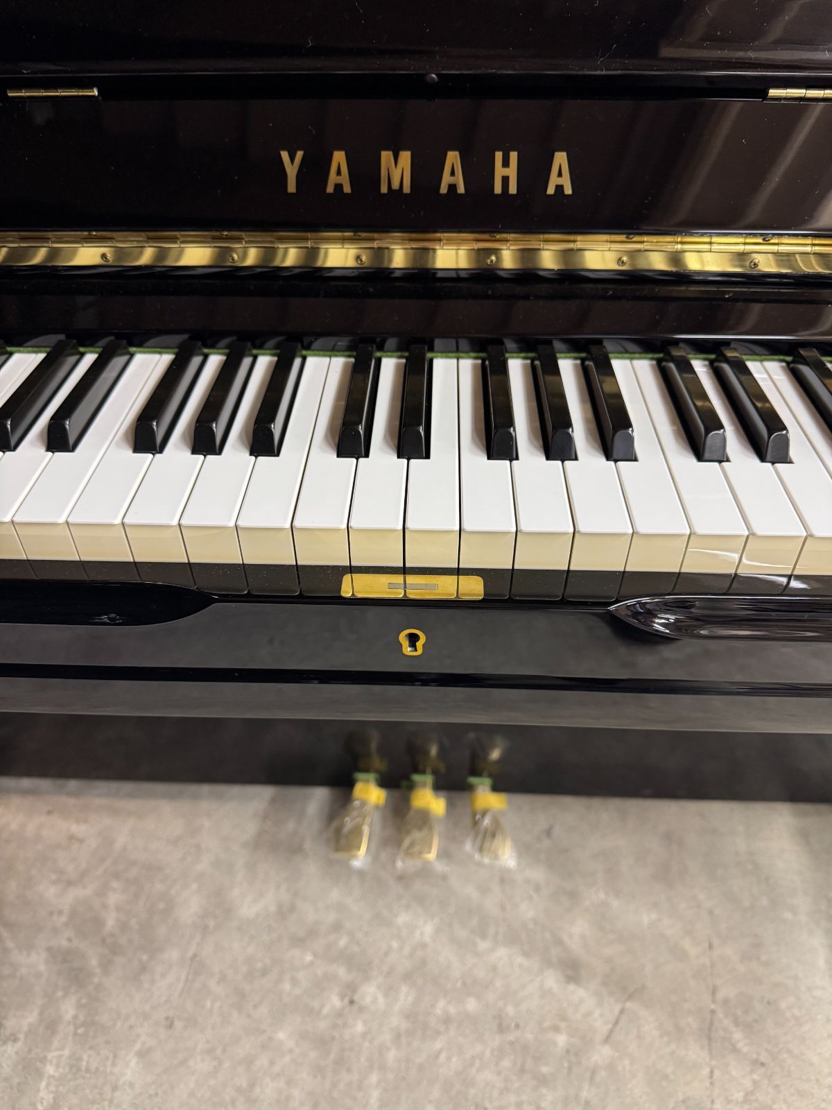 YAMAHA アップライトピアノ 黒 U3A - メルカリ