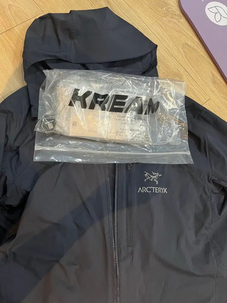 ARC TERYX アークテリクス スコーミッシュ ブラックサファイア M