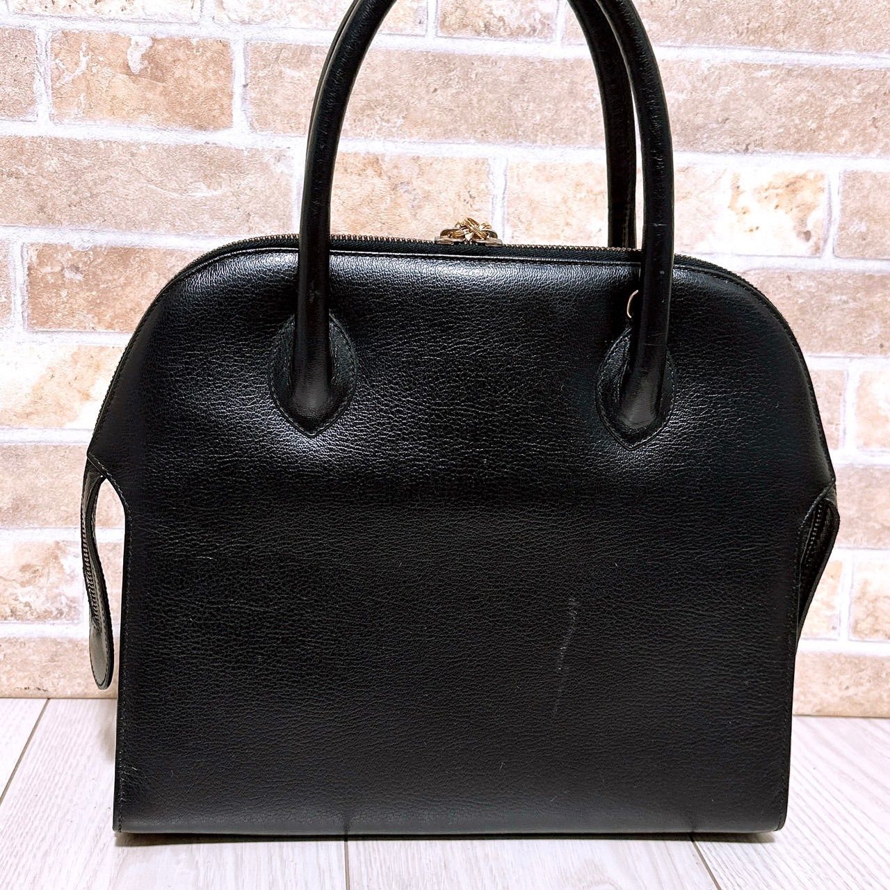 美品) Ferragamo(フェラガモ)ハンドバッグ レザー ブラック - メルカリ