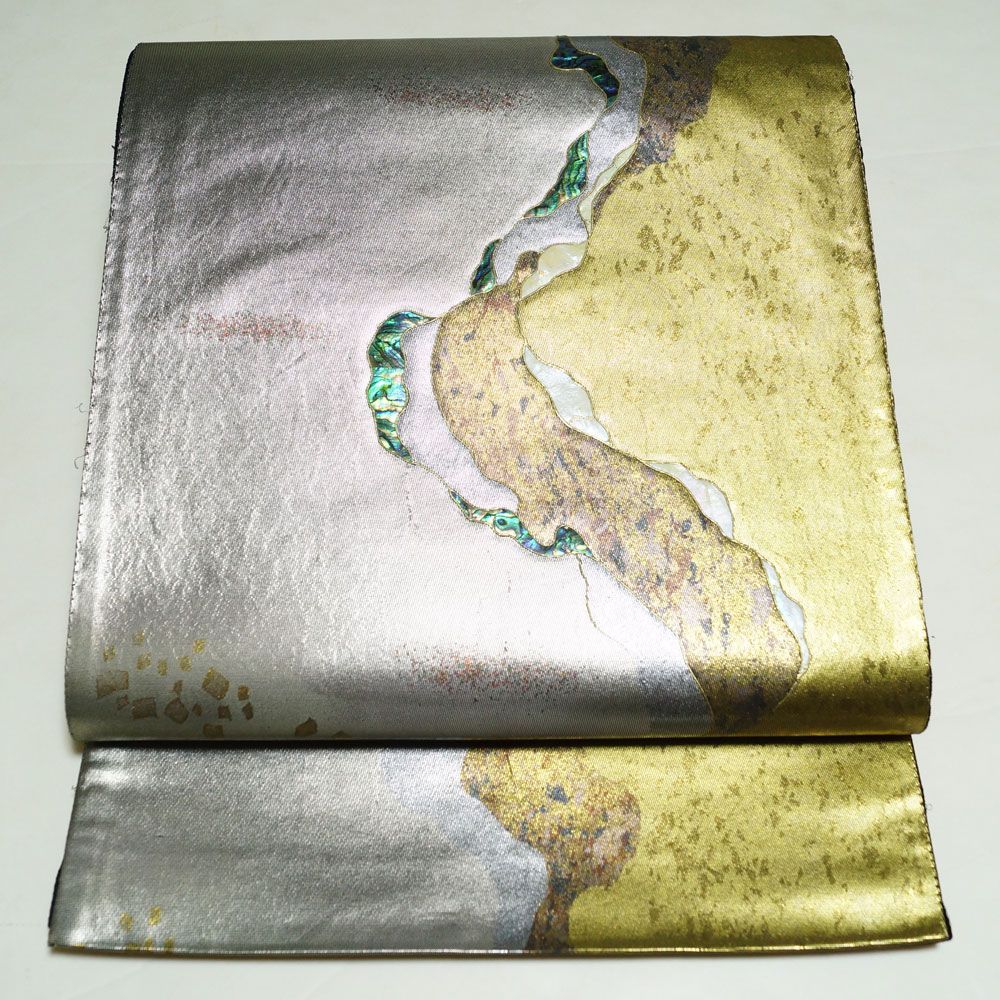 難有品 袋帯 道長に切れ箔模様 螺鈿作家 藤本隆士 螺鈿細工 金糸