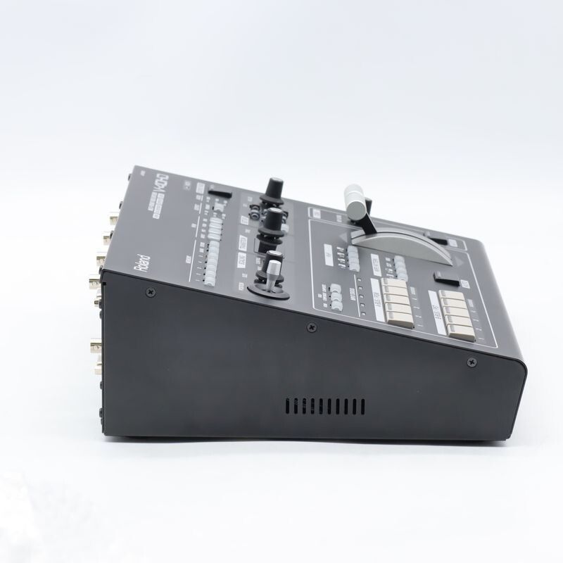 【Roland】ローランドマルチフォーマットビデオスイッチャーV-40HD Amazon | ローランド マルチフォーマット・ビデオ・スイッチャー V