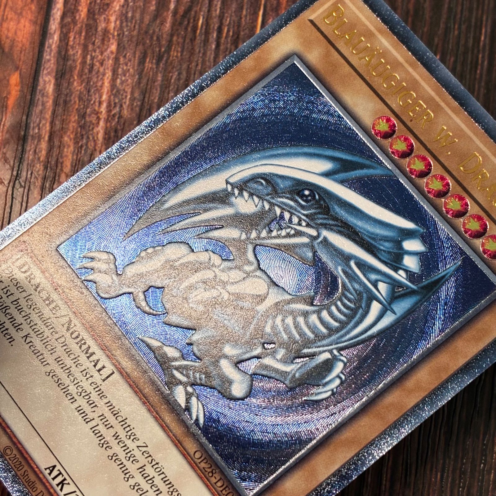 遊戯王 ドイツ版 EU版 青眼の白龍 OTS28 レリーフ - メルカリ