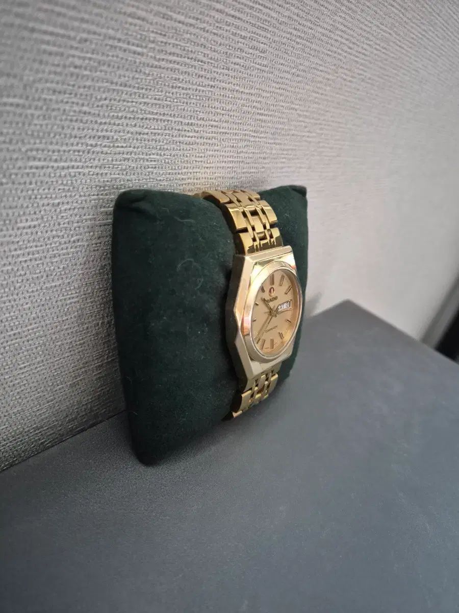 オーバホールo RADO