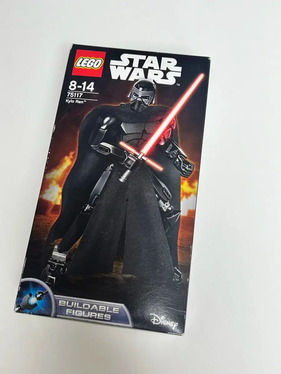 LEGOスター ウォーズ カイロ レン 75117