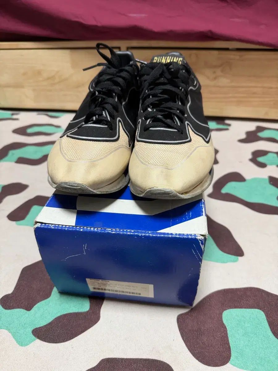 アウトレット GOLDEN GOOSE ゴールデングース GOLDEN GOOSE