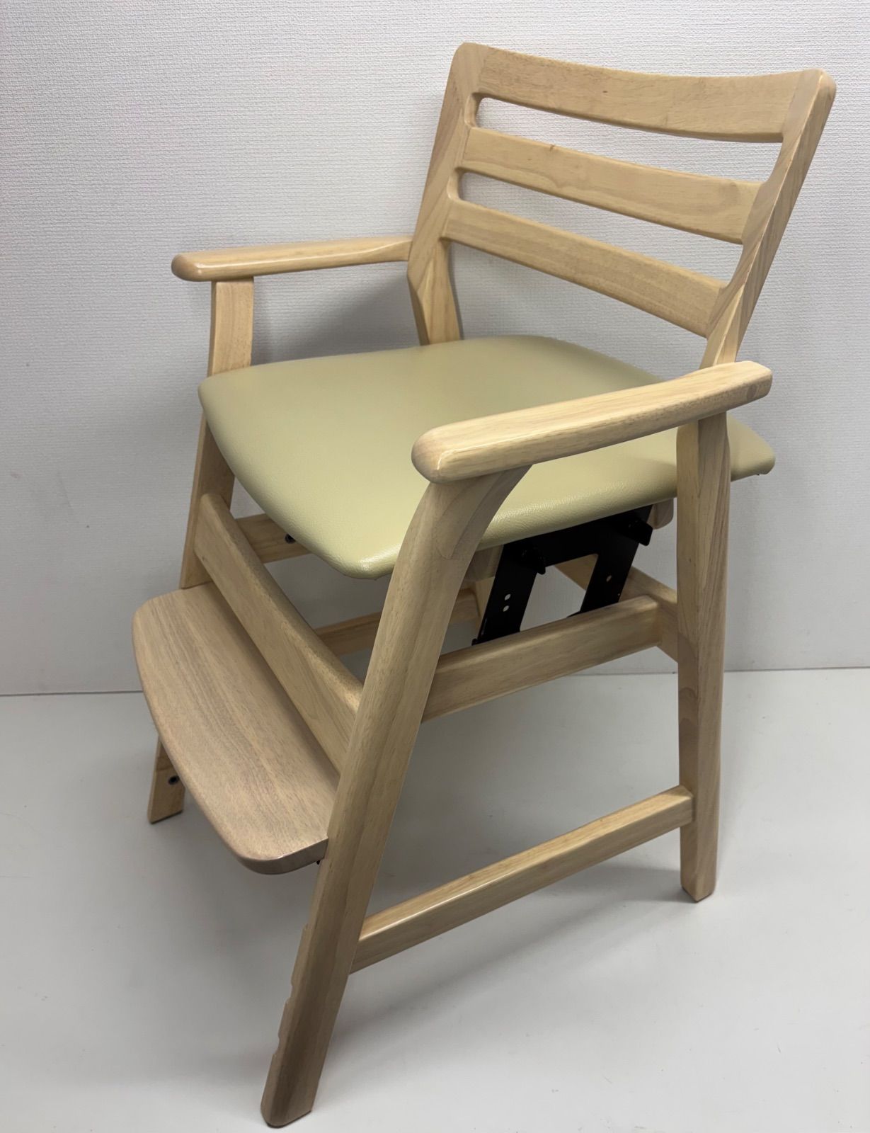 筑波産商 学習椅子