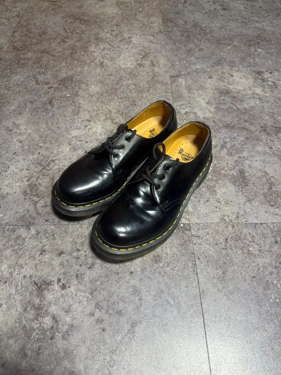 DR. MARTENS ドクターマーチン 1461 スムース 240 uk 5