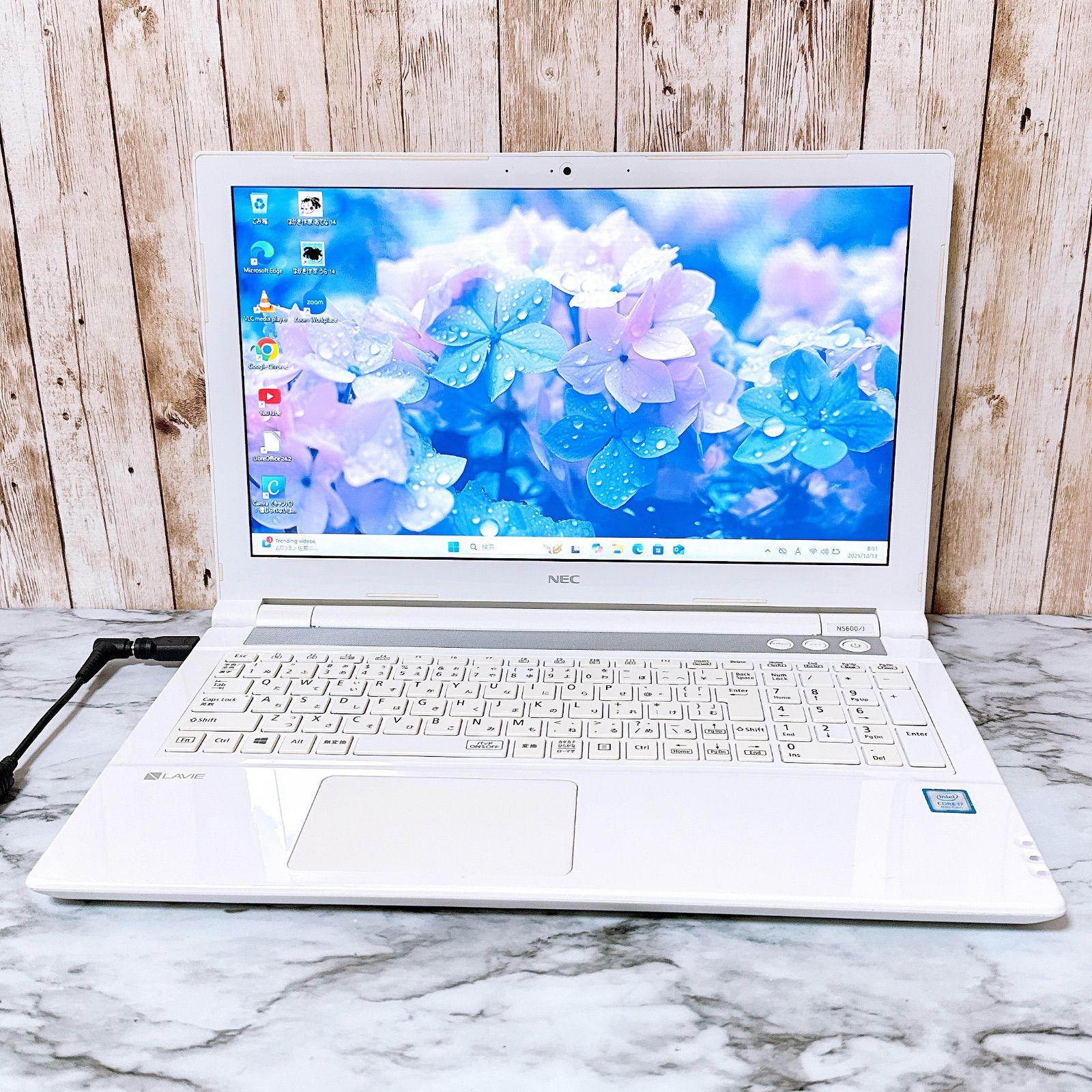 NEC LAVIE 高性能i7＆爆速SSD500GB/メモリ16GB✨カメラ付き 初期設定