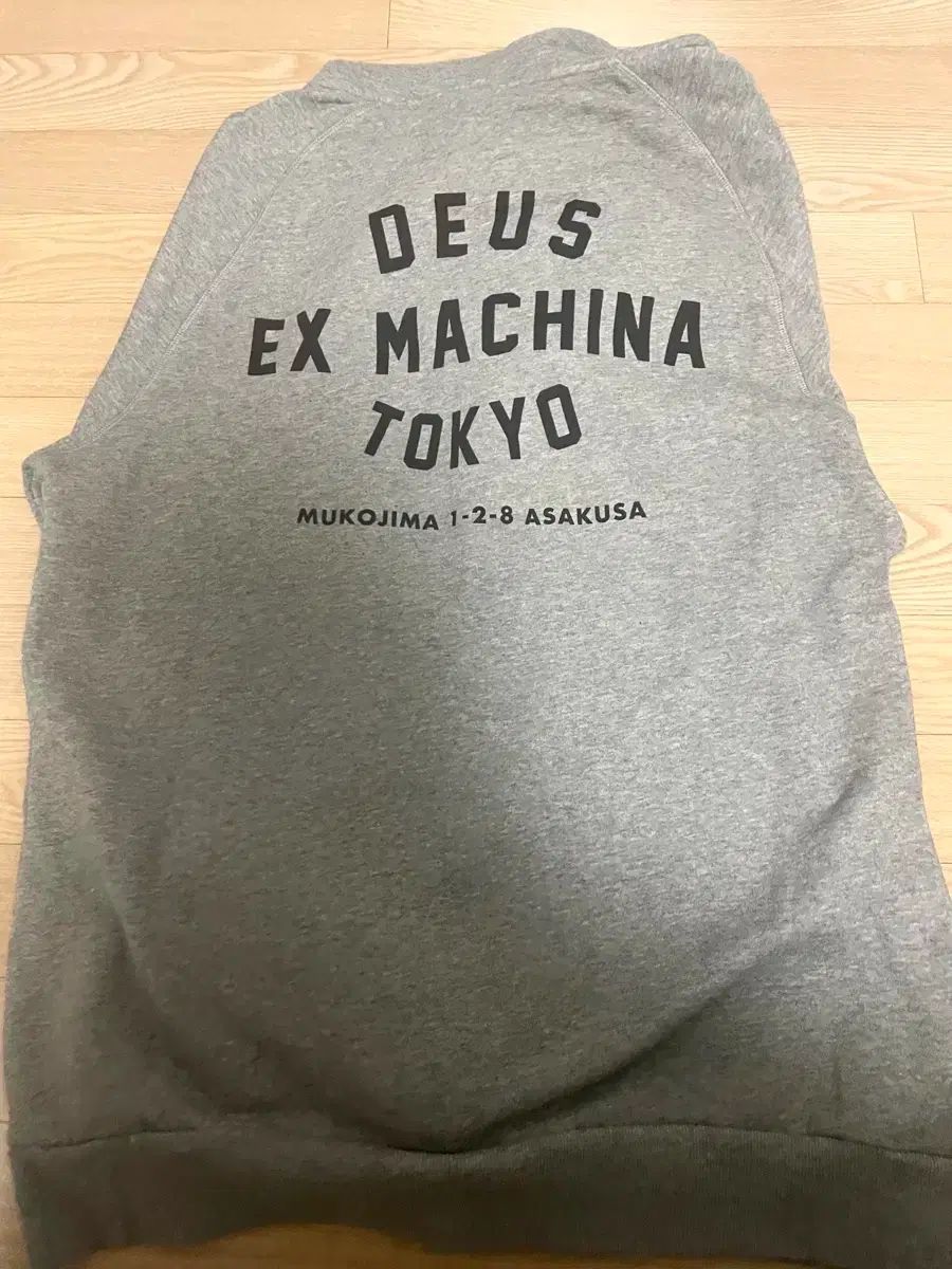 新品 DEUS EX MACHINA デウスエクスマキナ 公式 TOKYO 東京 フードT