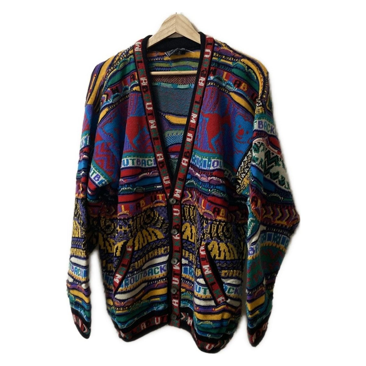 COOGI クージー　カーディガン　メンズ　M サイズ　新品未使用 美品 クリーニング済み COOGI クージー 長袖 Vネック 3D ニット