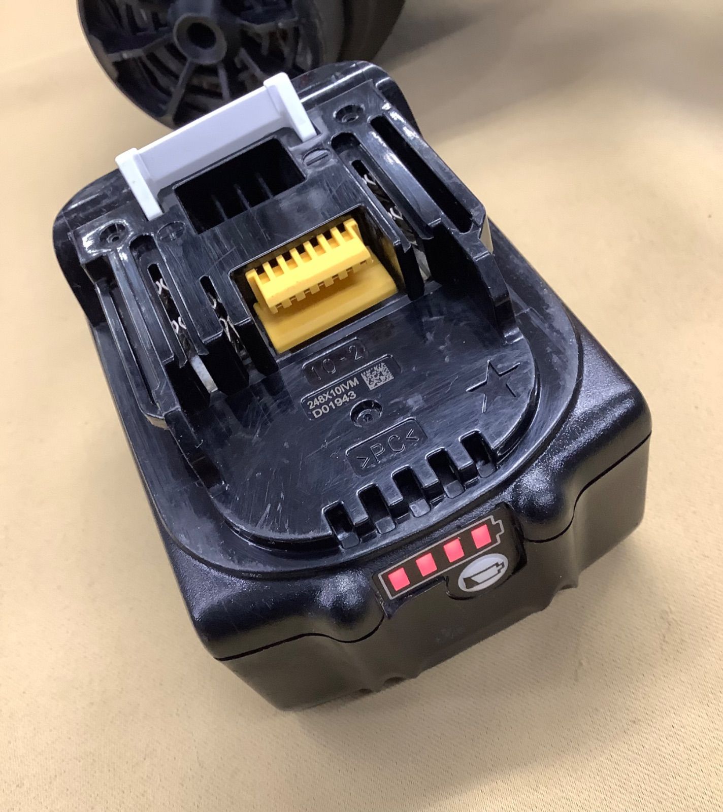 18 V充電式エアダスタ