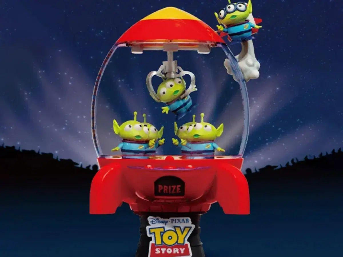 BEAST KINGDOM トイストーリー ALIEN エイリアン ロケット フィギュア SAMSUNG GALAXY BUDS トミカ まとめ