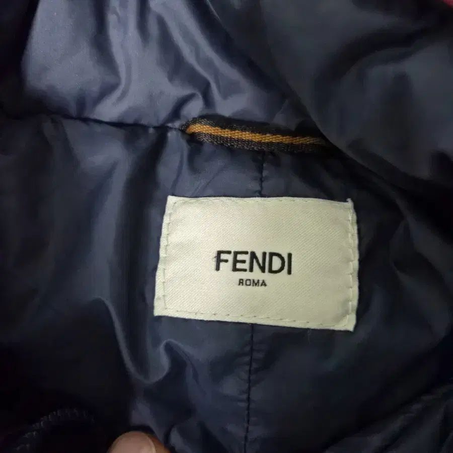 FENDI 6