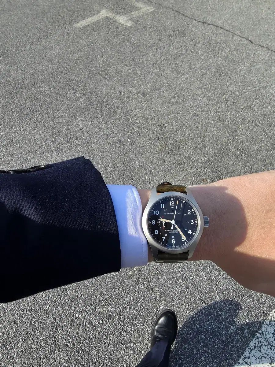 ハミルトン カーキフィールド メカニカル パワーリザーブ